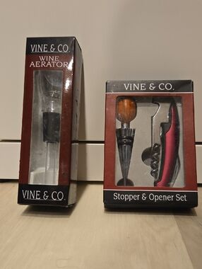 Vine & Co. Wine Aerator & Stopper Opener Set - Red/Black